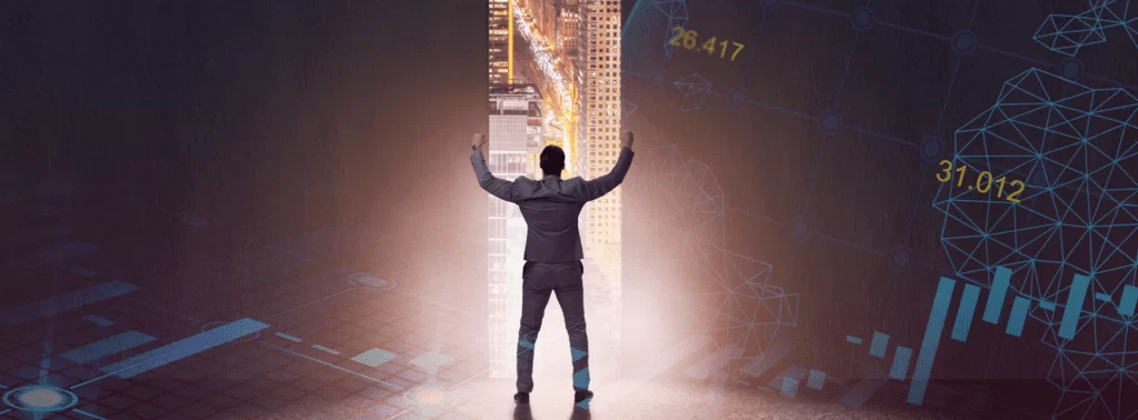 Homem abrindo portas em formato de telas de computador e se deparando com dados ao fundo, representando o avanço para a cultura de dados.